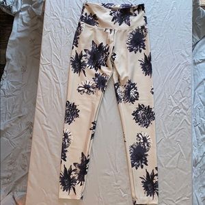 Bally Total Fitness Leggings